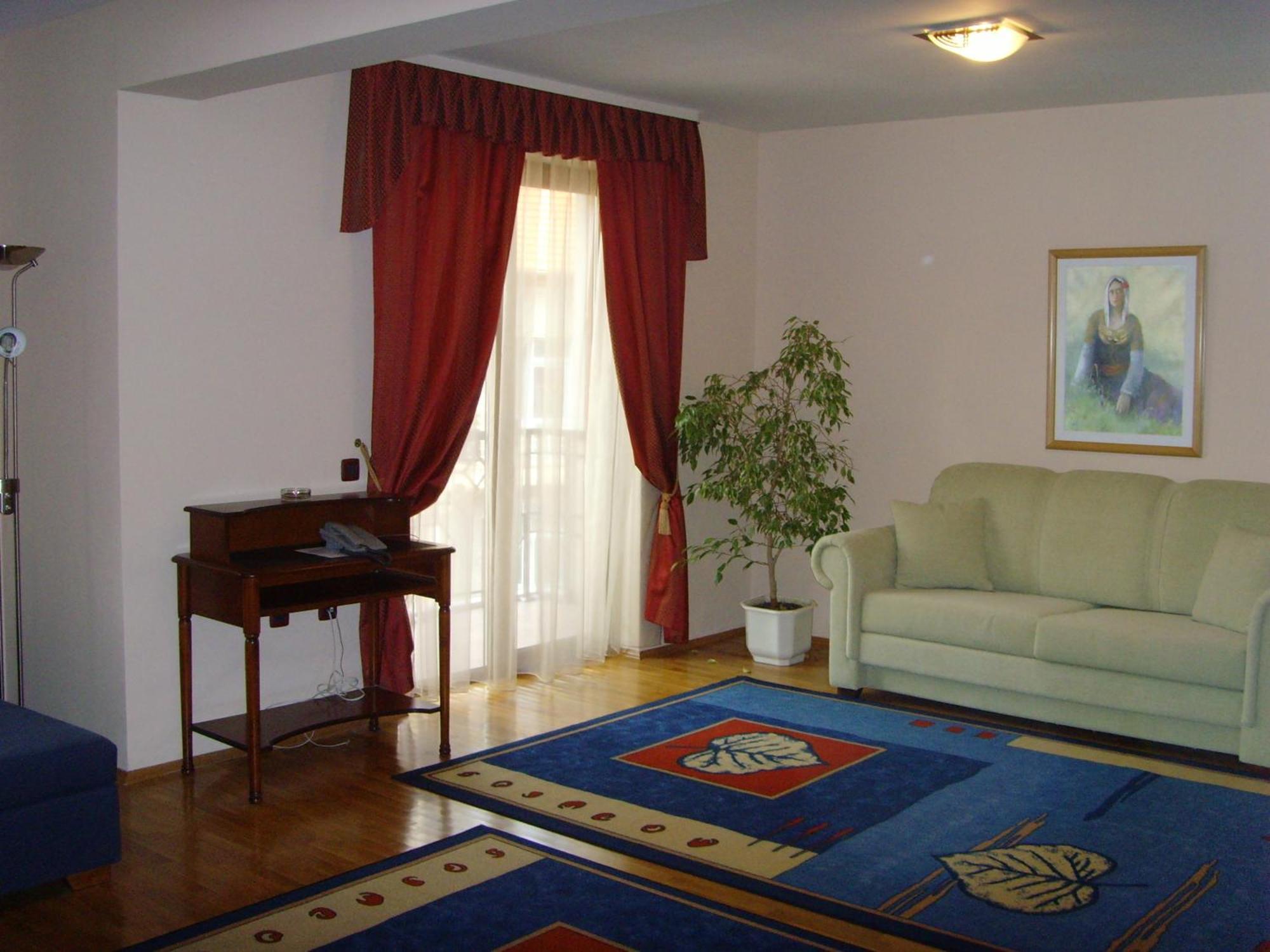 Meridian Hotel Bolyarski Велико-Тырново Экстерьер фото